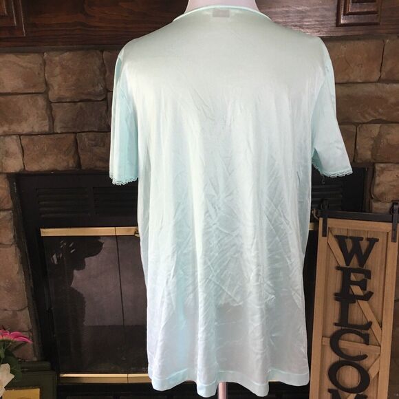 Vintage Vanity Fair Green Satin Pajama Top Button Up Nylon Made In USA Medium - Picture 3 of 11